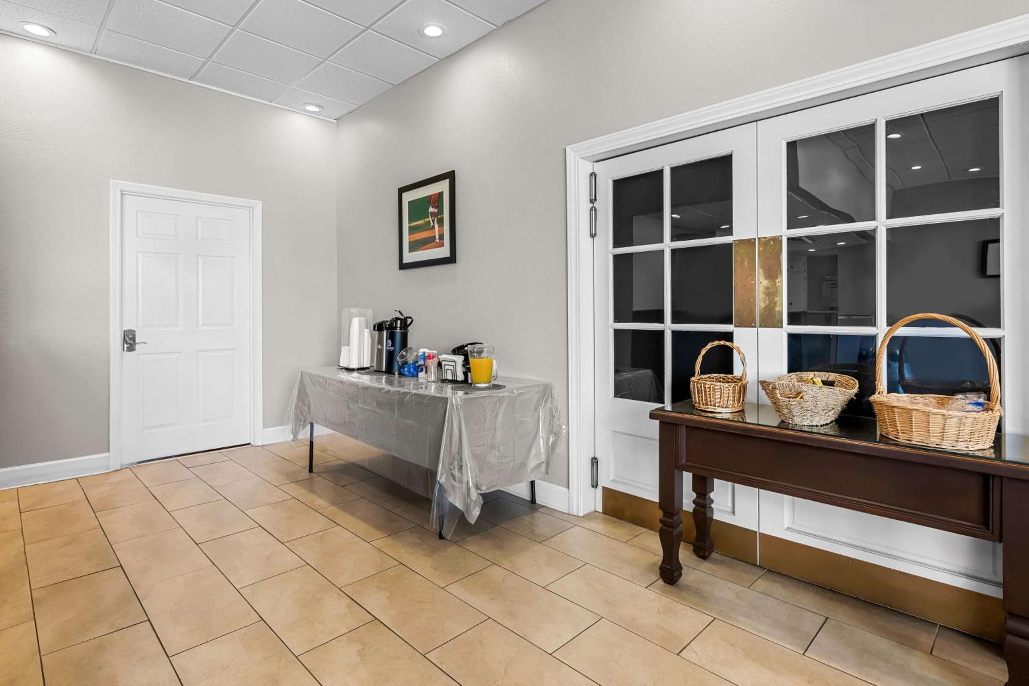 Americas Best Value Inn Hamilton Esterno foto