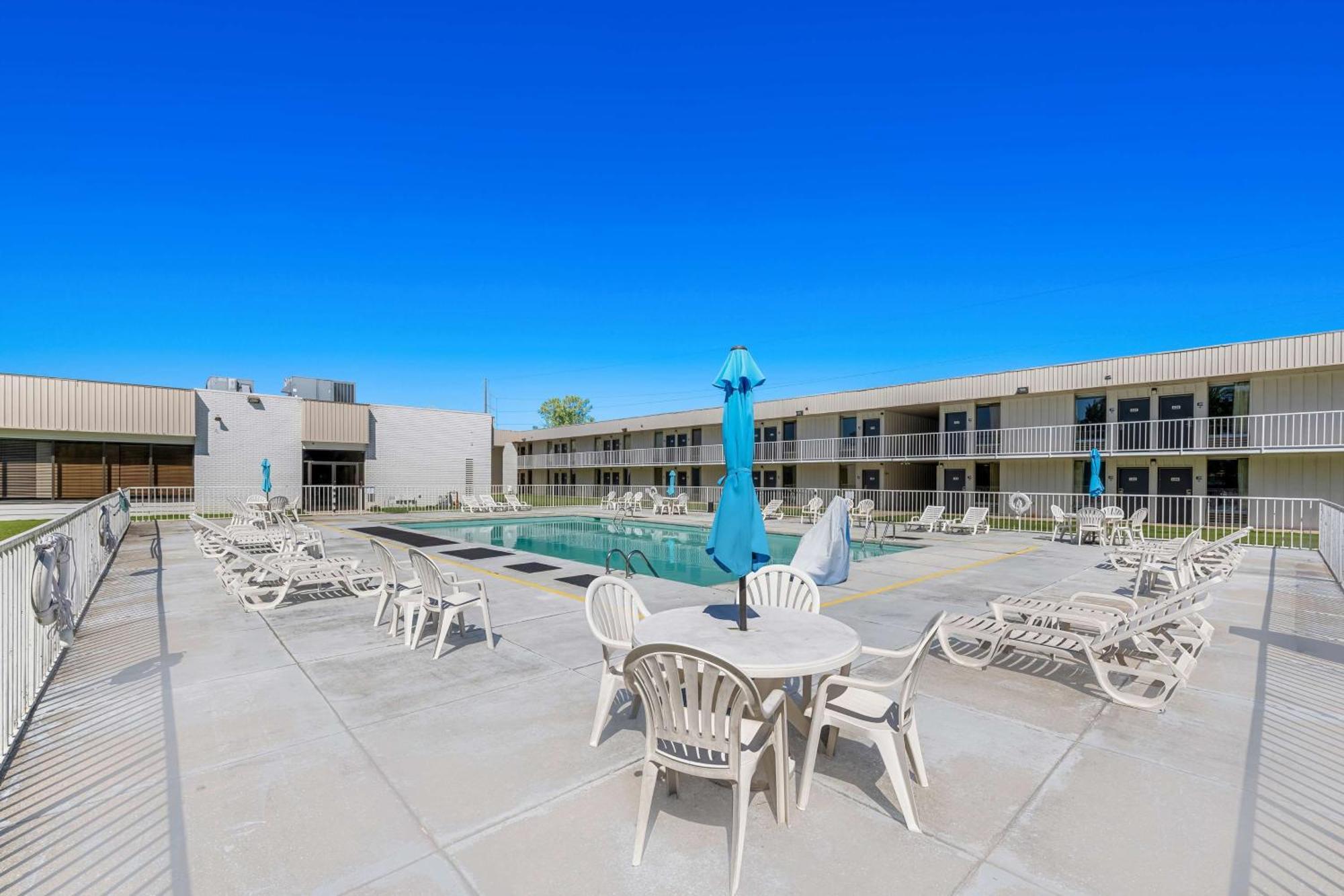 Americas Best Value Inn Hamilton Esterno foto