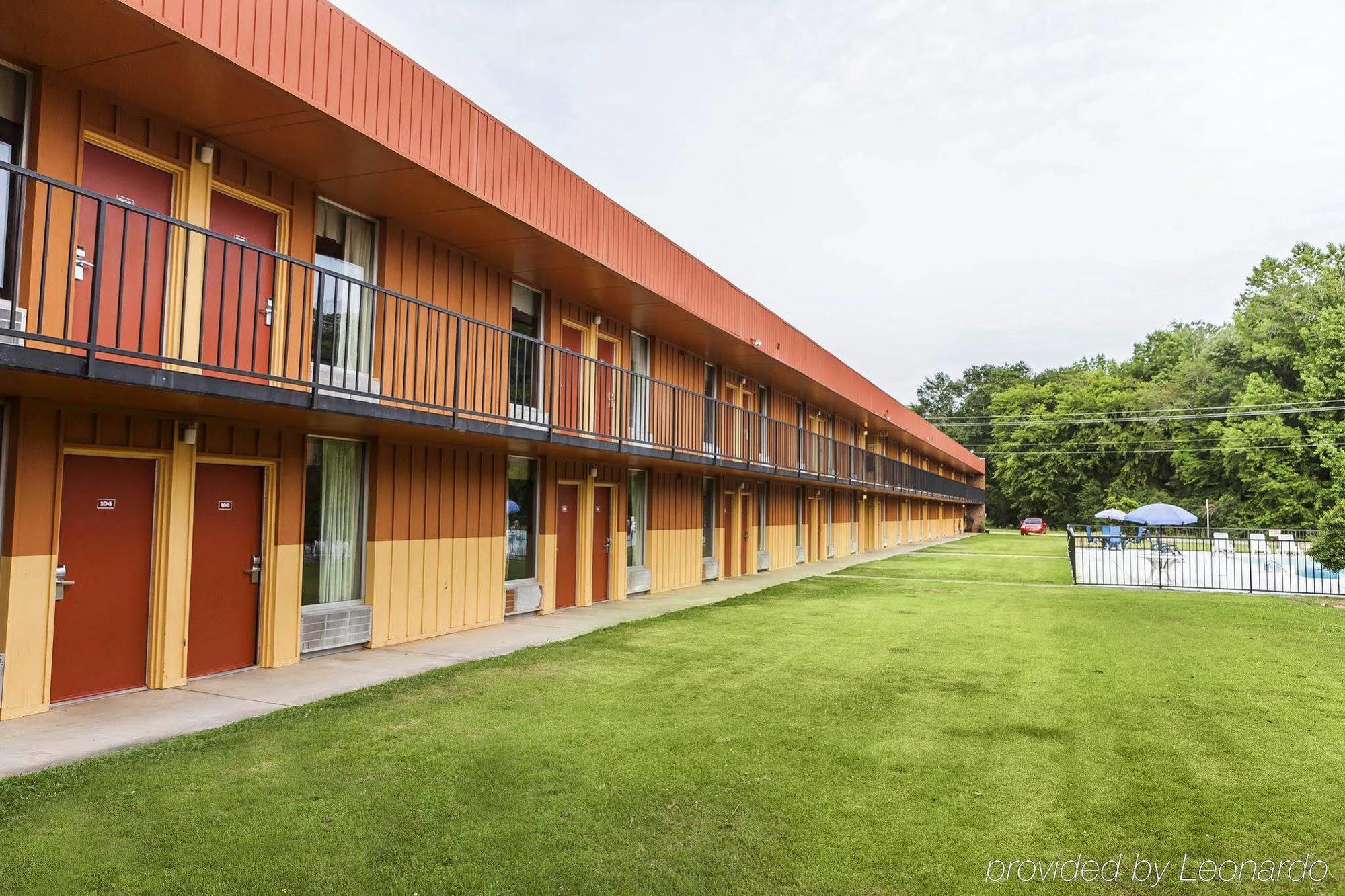 Americas Best Value Inn Hamilton Esterno foto