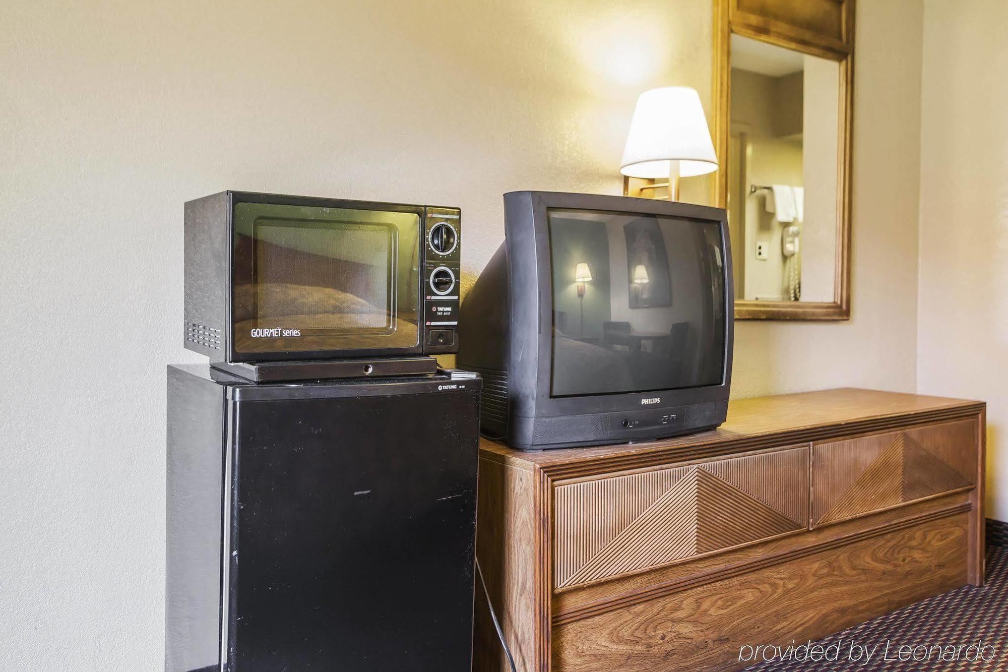 Americas Best Value Inn Hamilton Esterno foto